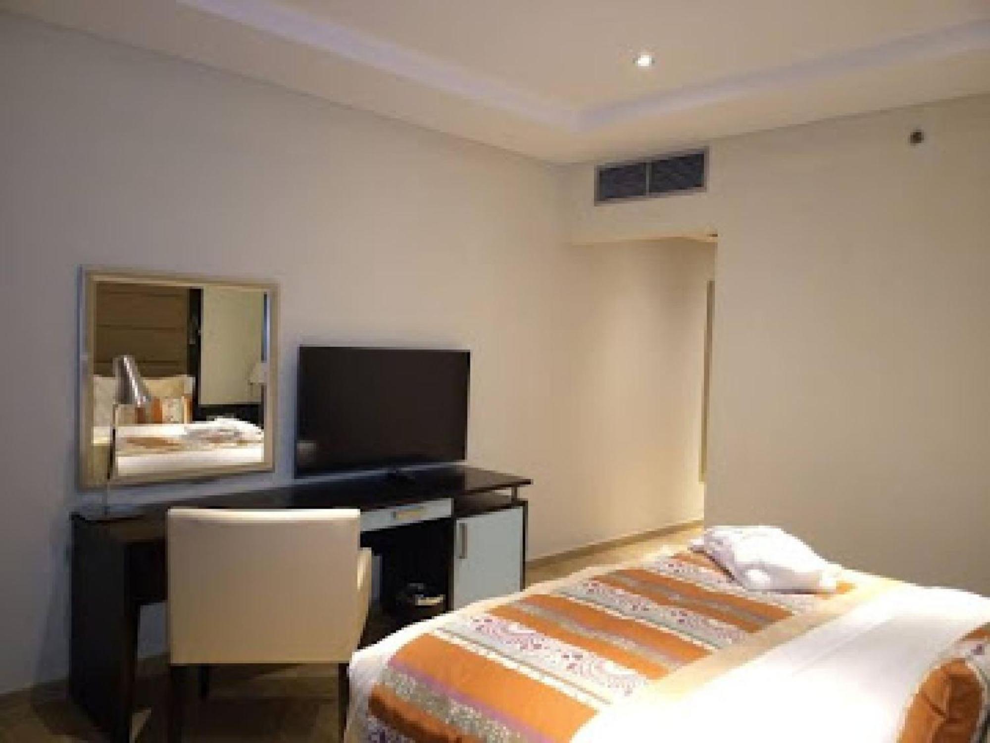 Room In Lodge - The Providence Hotel By Mantis Ikeja Dış mekan fotoğraf